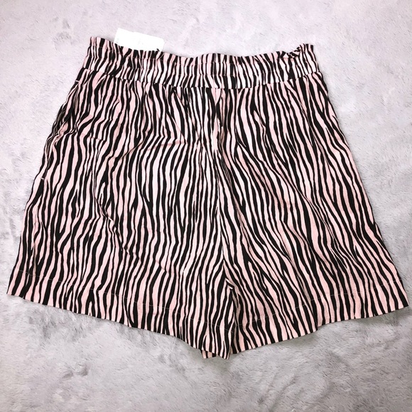 NWT Anthropologie Sanctuary Zebra Striped Shorts - Picture 4 of 8